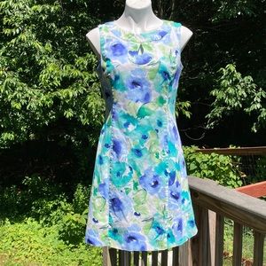 Chaps watercolor blue/green on a white field floral keyhole dress size 10